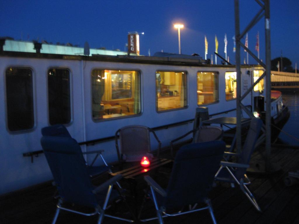 Passengership Avanti Amsterdam Esterno foto